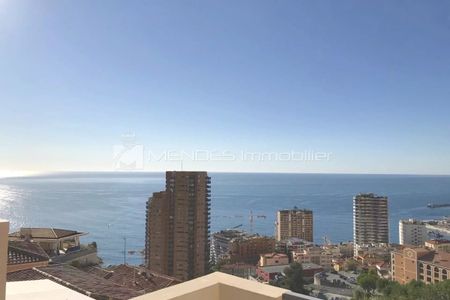 2/3 PIECES MEUBLE TERRASSE VUE PANORAMIQUE ROQUEBRUNE - Photo 2