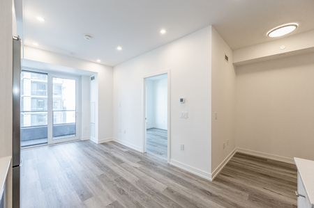 For Lease - 15 Wellington Street Unit# 1601, Kitchener, Ontario - Photo 3