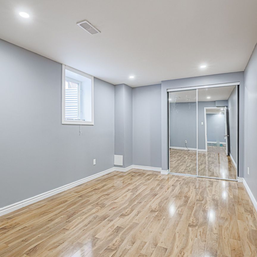 For Lease - 210 Miller Drive, Halton Hills, Ontario - Photo 1