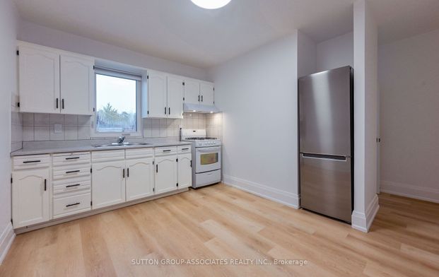 For Lease - 118 Nairn Avenue Unit# 2nd Floor, Toronto, Ontario - Photo 1