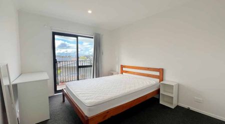 4 Bedroom, 4 Bathroom Apartment close to Uni - Photo 5