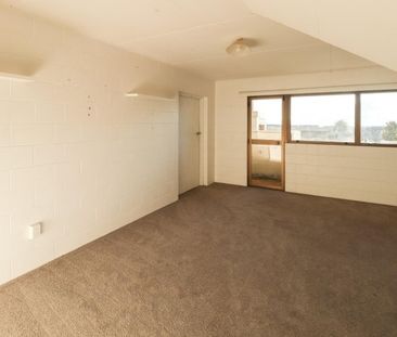 Country living with the city on your door step. - Photo 5