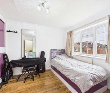 Cranbrook Drive, Maidenhead, Berkshire, SL6 - Photo 6