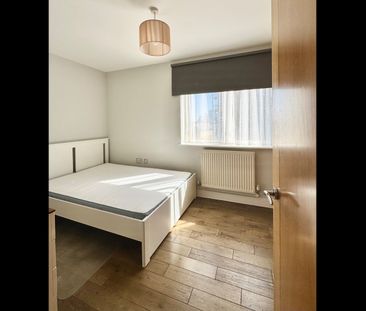 2 Bed Flat, Settlers Court, E14 - Photo 2