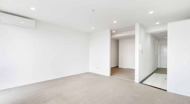 Water views, Balcony and Carpark - Photo 1