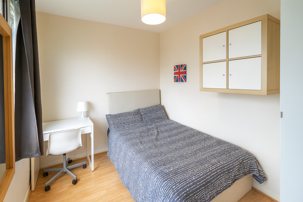 Ivanhoe House – Room 2 - Photo 1