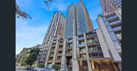 Fully Furnished 2 Bedroom and 2 Bathroom and 1 Carpark Apartment @Southbank - Photo 4