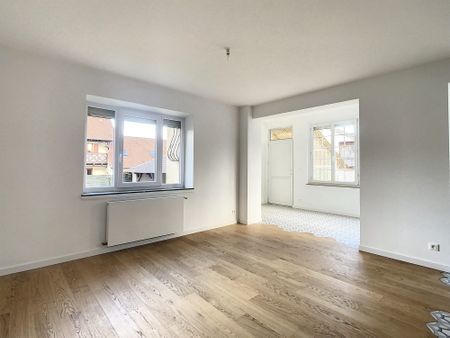 Location Appartement 4 pièces 99m² ECKBOLSHEIM 67201 - Photo 3