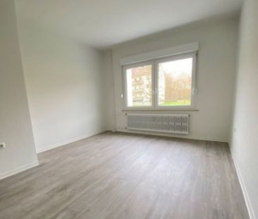 Ein tolles Wohngefühl: renoviert und gut geschnittene 3-Zimmer-Wohnung - Photo 5