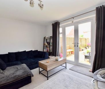 2 bedroom terraced house to rent - Photo 1