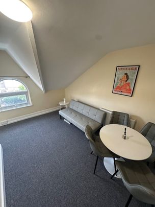 1 Bed Flat, Philip Lane, N15 - Photo 1
