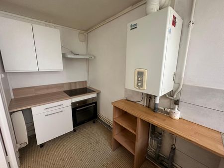 Location Appartement 2 pièces 63m² CHERBOURG OCTEVILLE 50100 - Photo 4