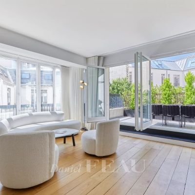 Appartement à louer à Paris 8Ème - Photo 1