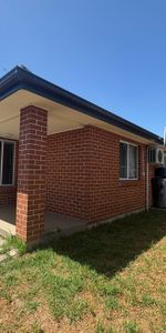 Comfortable & Convenient Living in St Marys - Photo 4