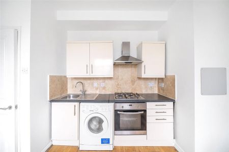 1 bedroom flat to rent - Photo 4