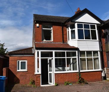 1 bedroom in a house share to rent - Photo 4