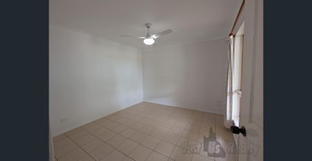 Absolute Beachfront Living – Moore Park Beach - Photo 5