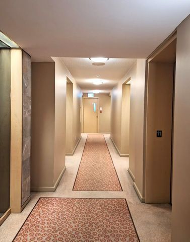 For Lease - 25 Grenville Street, Toronto, Ontario - Photo 2