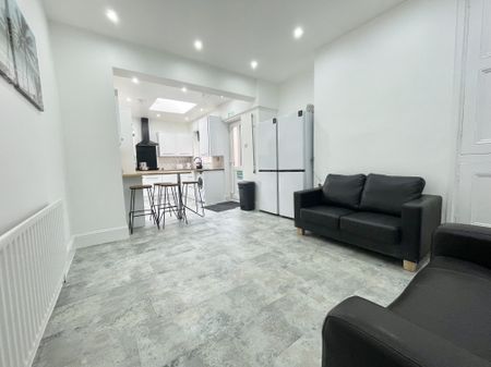 Neill Road, Sheffield, S11 8QG - Photo 3