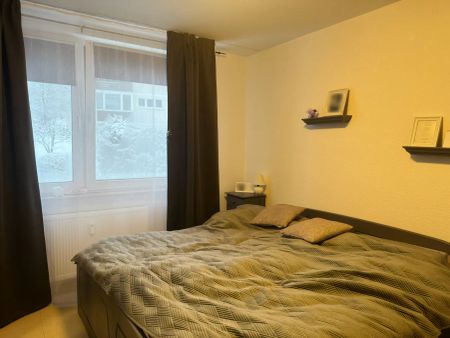 Großzügige 4-Zimmer-Wohnung mit Balkon und Garage in Bergneustadt-Hackenberg - Foto 3