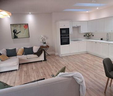 2 bedroom terraced house to rent - Photo 4