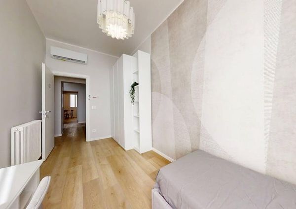 Via San Francesco, Padova, Veneto 35121