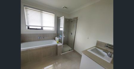 Ready to move in... - Photo 2