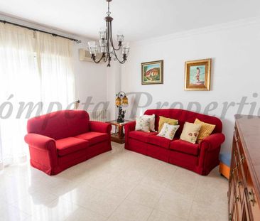 Apartment in Cómpeta, Inland Andalucia at the foot of the mountains - Photo 6