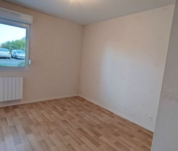 Location Appartement 2 pièces 47m² ST MELOIR DES ONDES 35350 - Photo 2