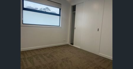 Contemporary Elegance in the Heart of Doncaster East - Photo 3
