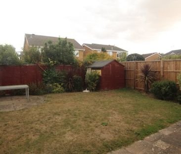 Lemur Drive, Cambridge £2,200 pcm ⓘ The monthly or weekly payment r... - Photo 5