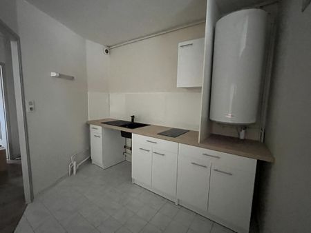 GRAND T2 RENOVE - Photo 3