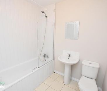 15 Kingscourt Close, Belfast, BT6 9AP - Photo 6