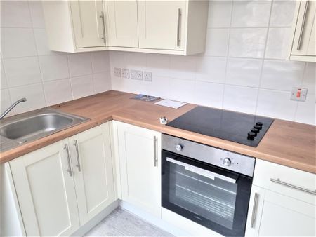 South Brink, Wisbech - Photo 3