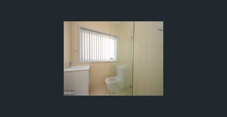 Beautiful Residence, Close to All - Photo 5