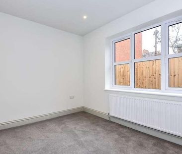 Banbury, Oxfordshire, OX16 - Photo 1