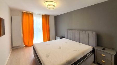 Apartament de inchiriat in Ploiesti, zona Sud-White Tower - Fotografie 5