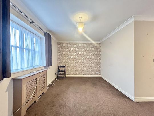 1 Bedroom Apartment To Let - Photo 1