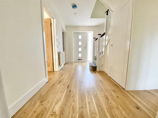 3 bedroom detached bungalow to rent - Photo 1