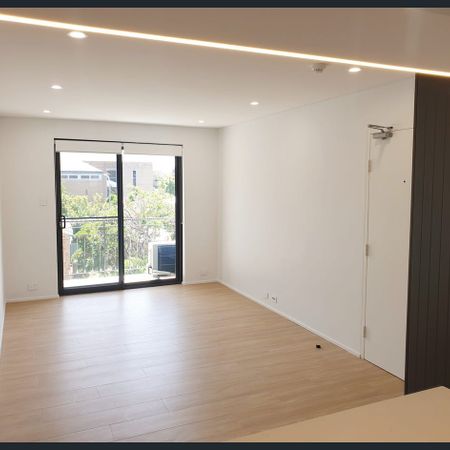 Modern Two-Bedroom Rental Unit in Prime Ryde Location - Don't Miss Out! - Photo 4