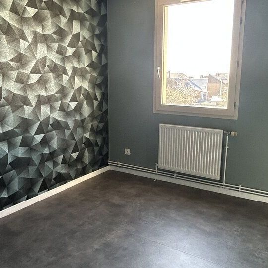 À CHARLEVILLE MEZIERES - Photo 1