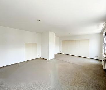 CHARMANTE 2-ZIMMERWOHNUNG IN DER STADTMITTE ZU MIETEN! - Foto 1