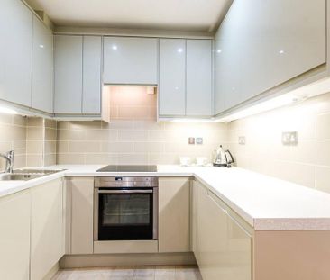 Maisonette to rent - Photo 6