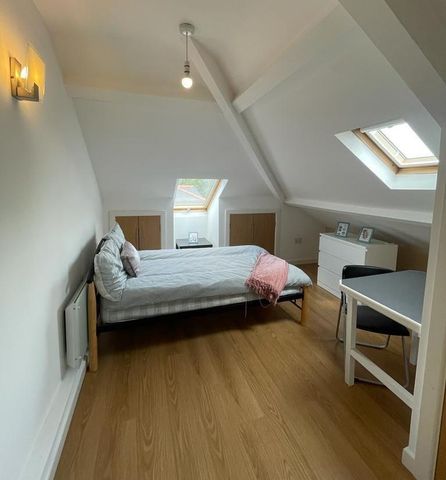 3 bedroom apartment to rent - Photo 3