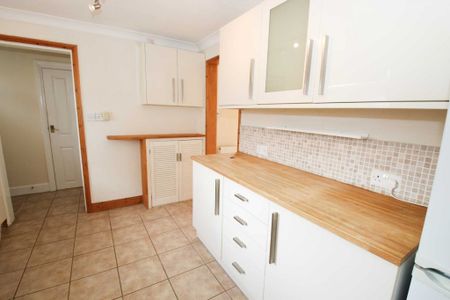 1 bed Flat for rent - Photo 4