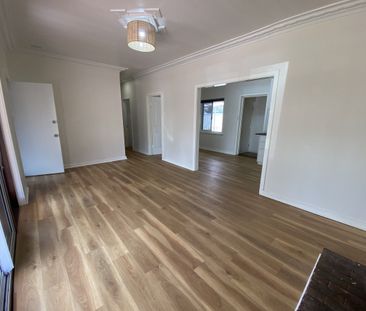 BREAK LEASE: Charming 3-Bedroom Home for Rent! - Photo 2