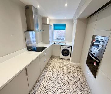 1 bedroom ground floor flat to rent - Photo 2