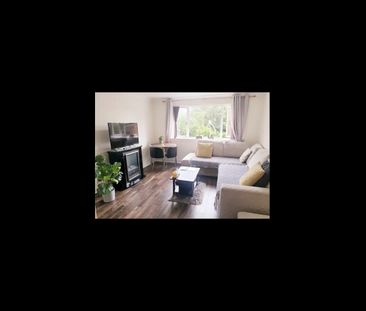 2 Bed Flat, Landressy Place, G40 - Photo 1