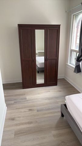 For Lease - 11.5 Lippincott Street, Toronto, Ontario - Photo 3