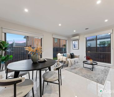 Low-Maintenance Family Home for Lease in Cranbourne North - Photo 4